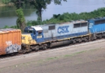 CSX 8638 on NB Bow line train